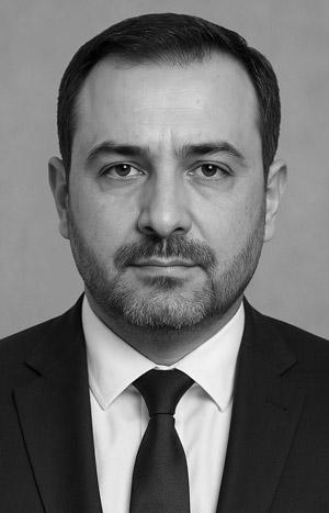 Zekai Yapanay